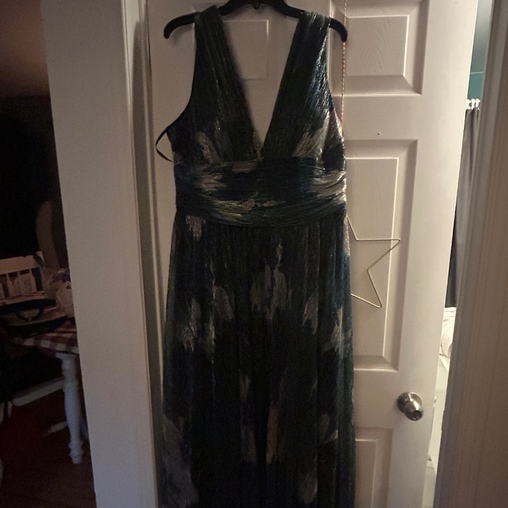 Elegant dress